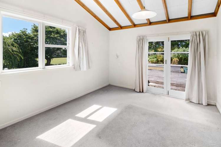 240 Hepburn Road Glendene_12