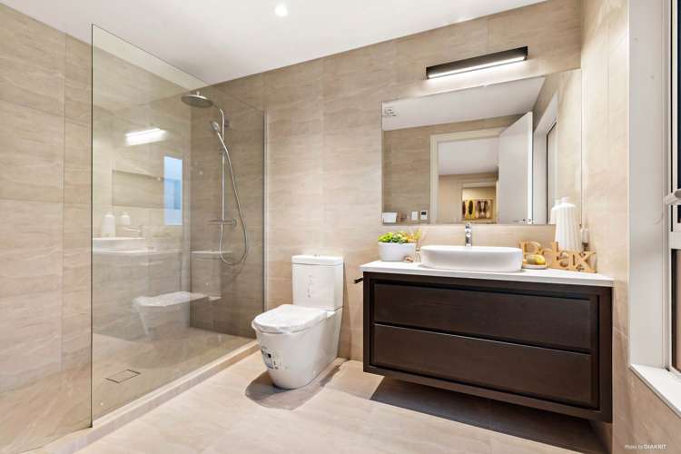 5 Alan John Place East Tamaki Heights_10