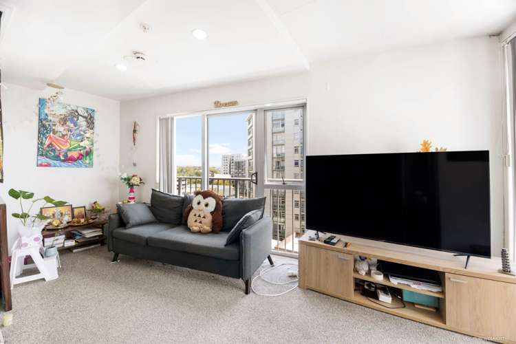 6j/208 Hobson Street Auckland Central_2