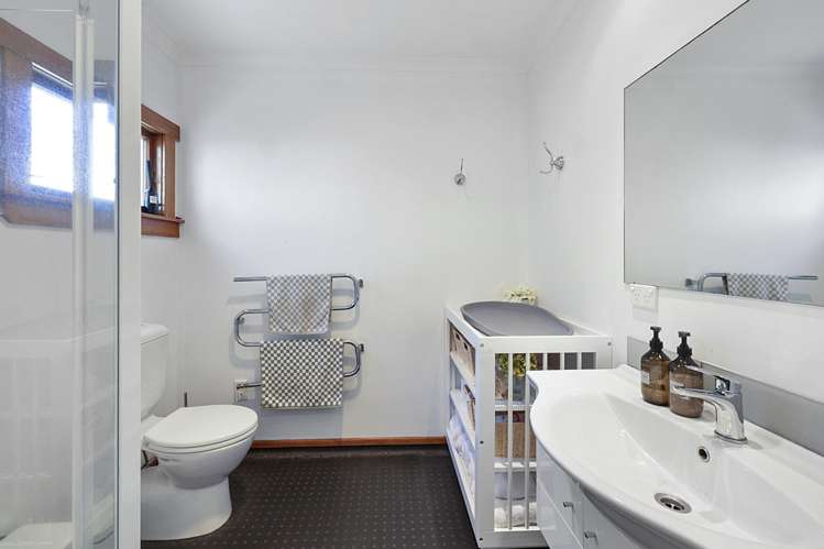 76 Belt Road New Plymouth Central_9