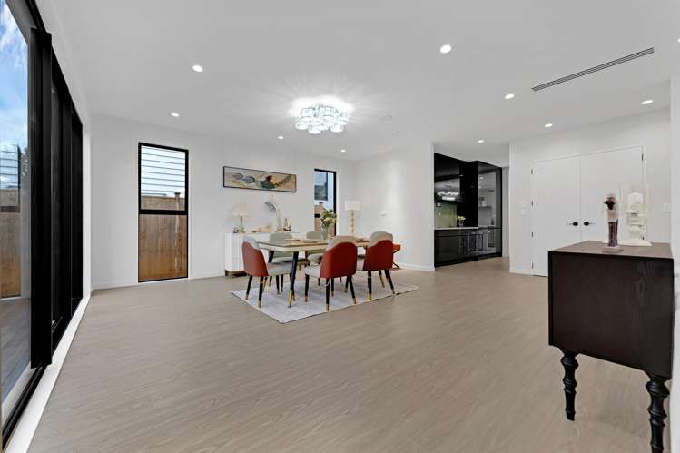 12 Greenstead Close Flat Bush_8