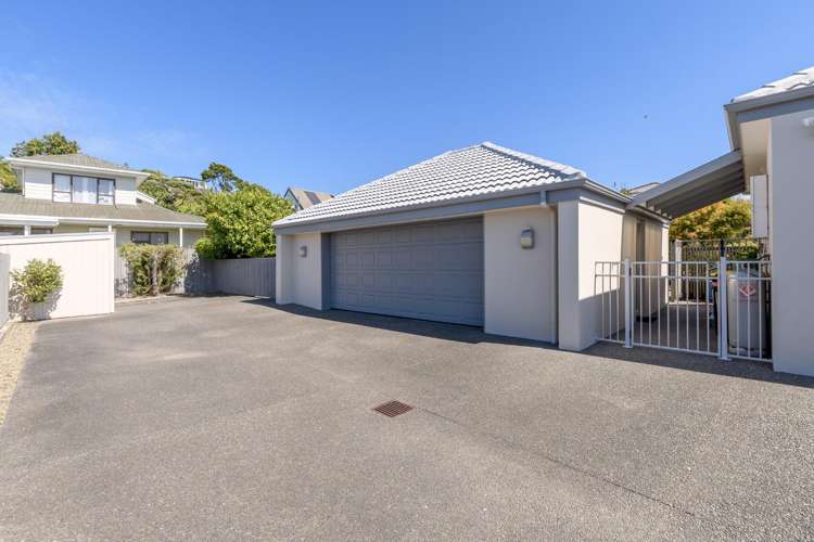 19 Beach Road Otumoetai_36