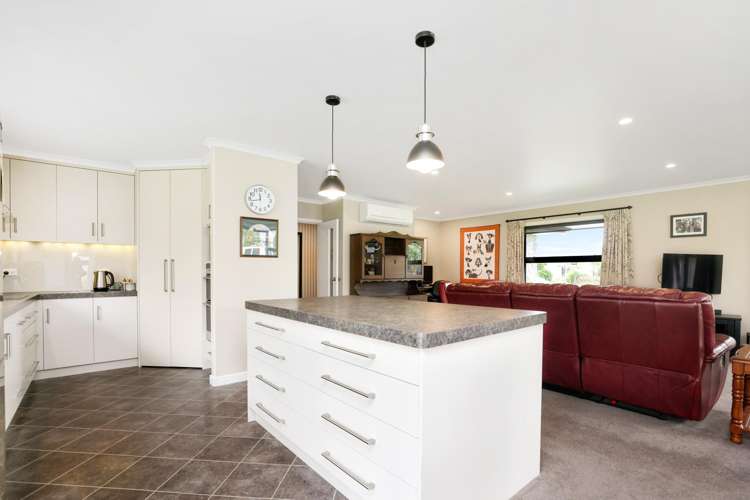 2 Alton Place Allenton_9