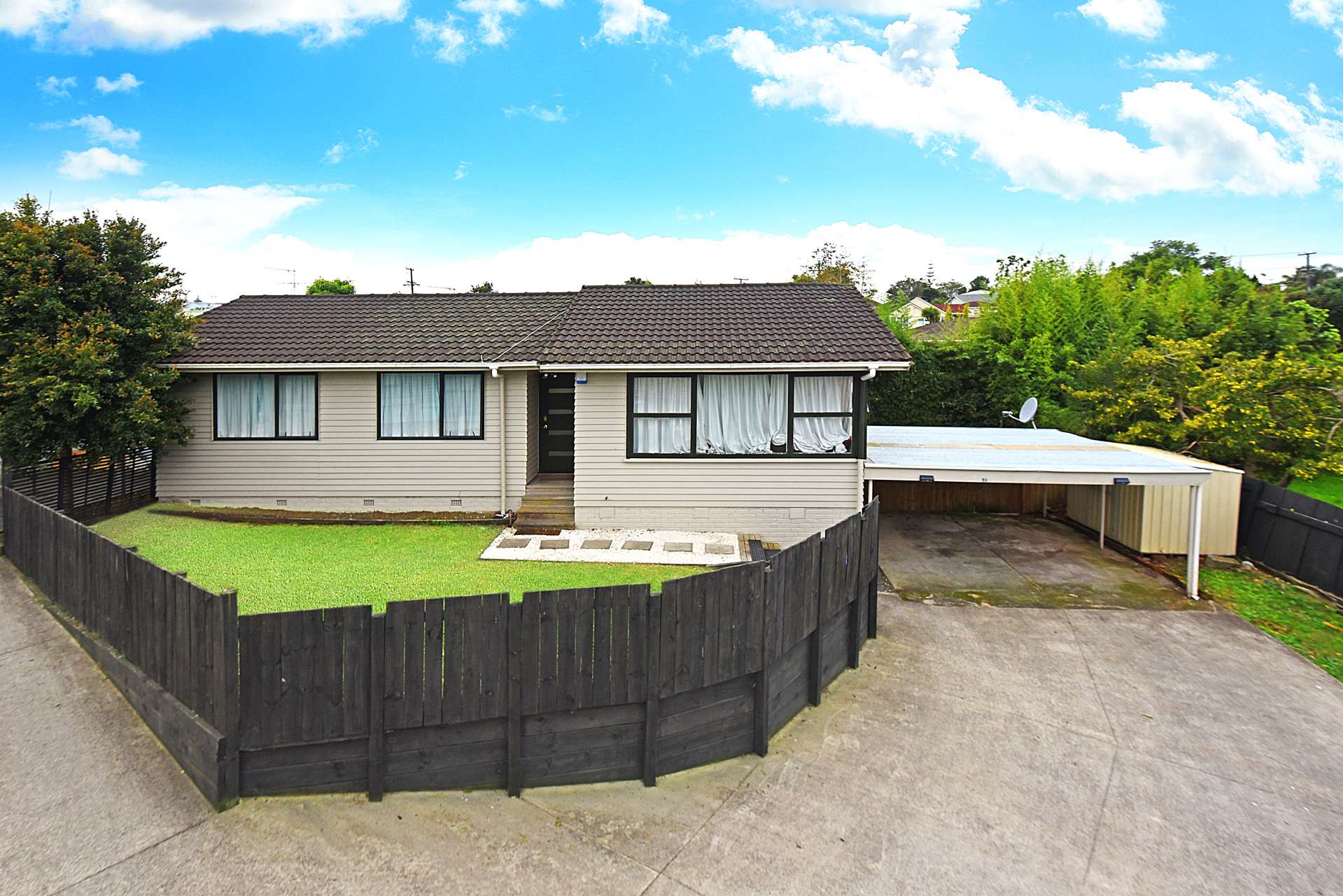 1/14 Hobart Crescent Wattle Downs_0