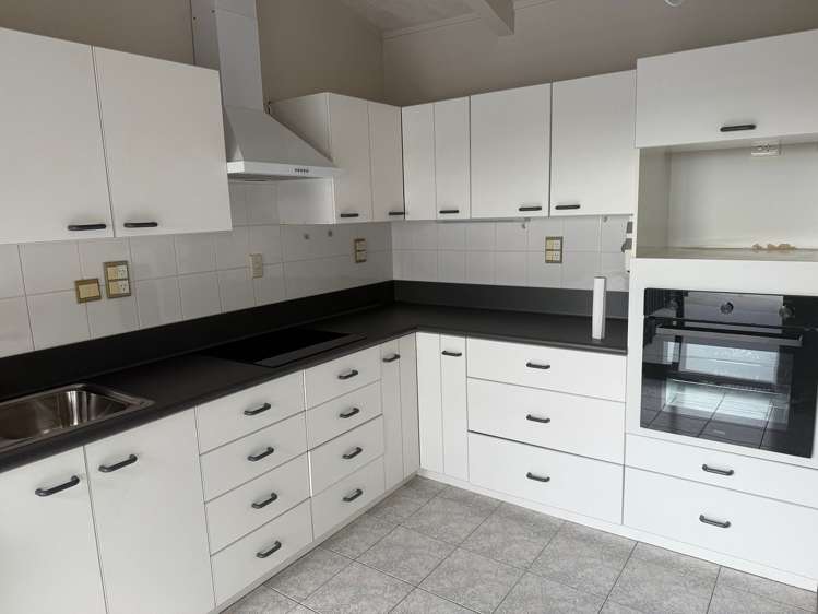 20 Widmore Drive Massey_5