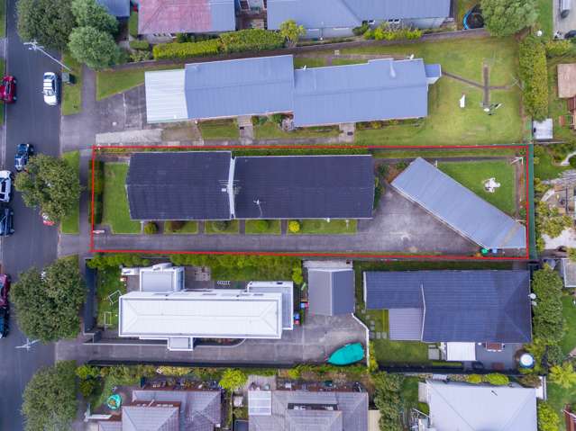 13 Wainui Avenue Point Chevalier_1