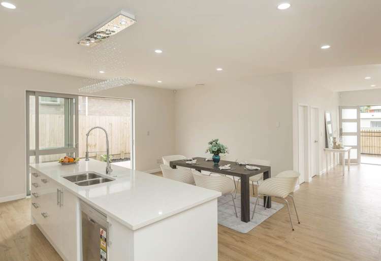 51 Sari Place Massey_7