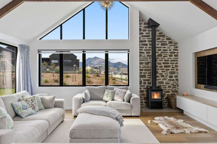 2 Carrickmore Crescent Wanaka_12
