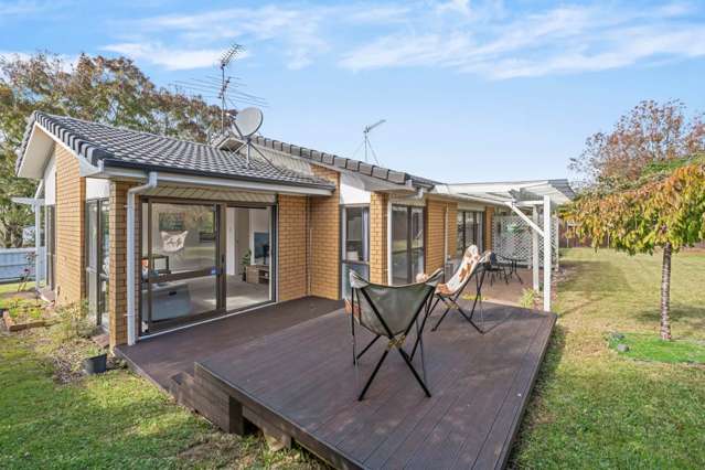 43 Botany Road Botany Downs_1