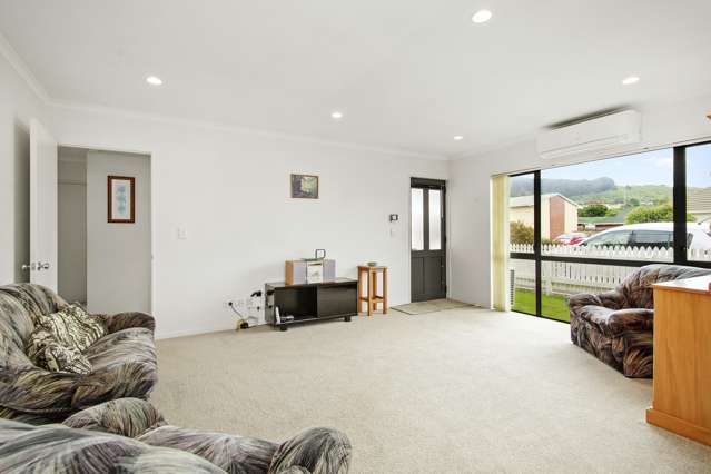 1 Elena Place Tawa_4