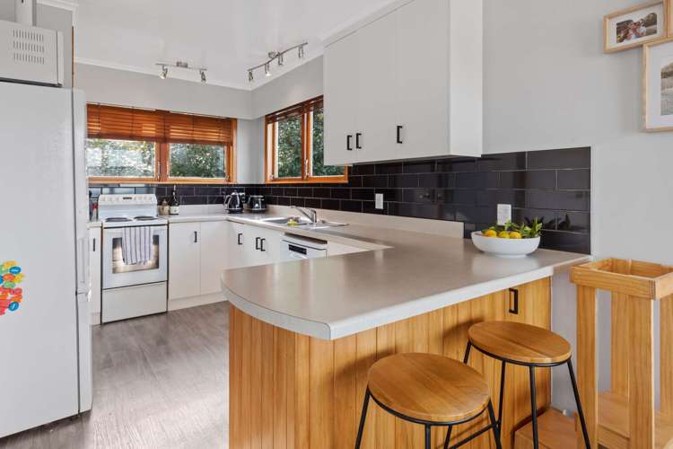 39 Thomas Crescent Western Heights_8