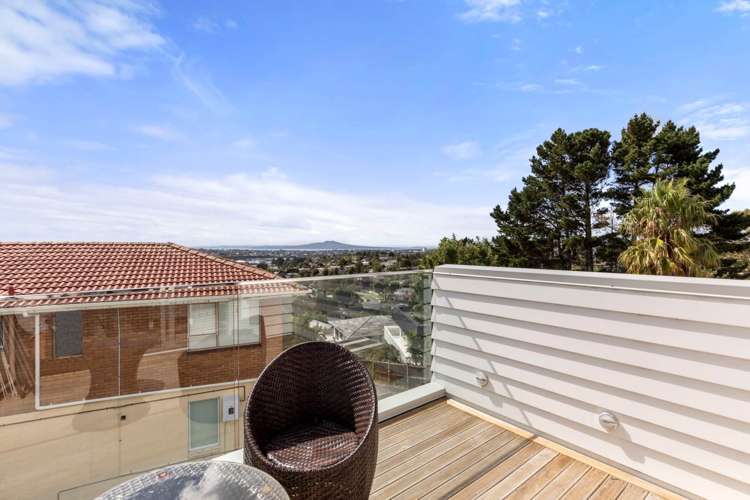 611c Glenfield Road Totara Vale_5