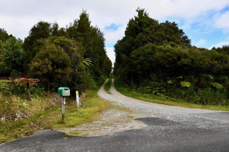 70 Sunset Heights Road Karamea_32