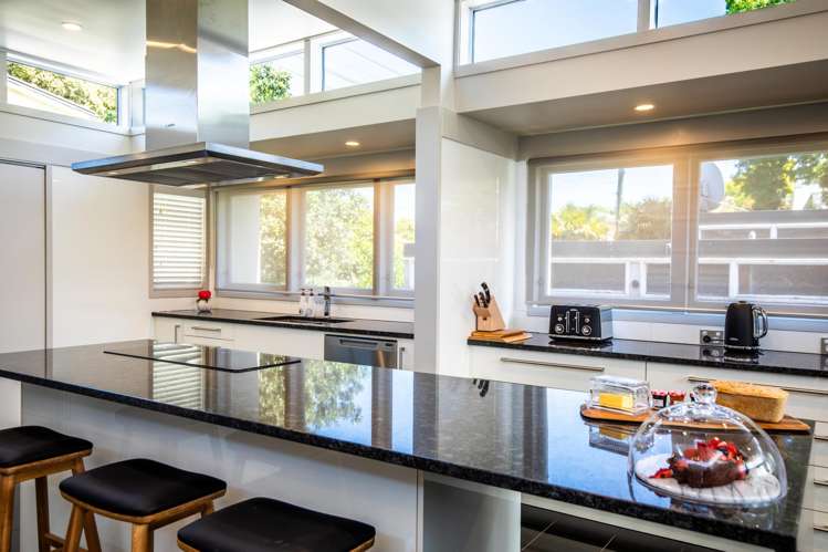 8C Brassey Road St Johns Hill_3