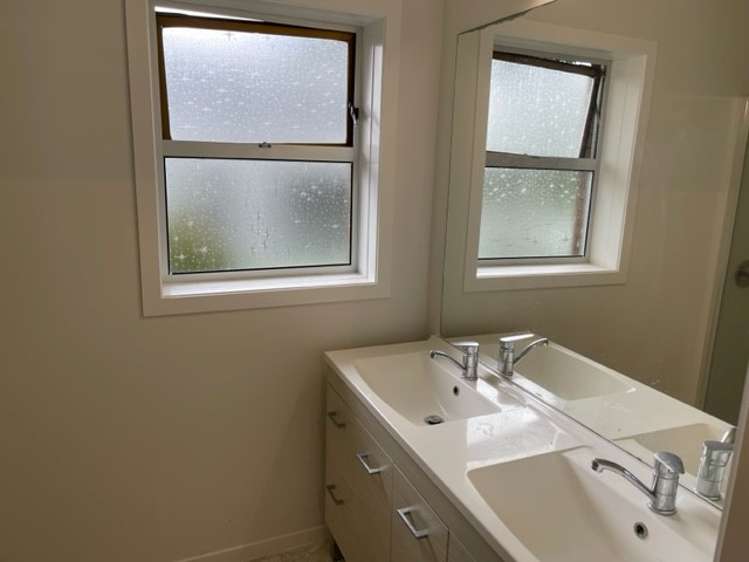 1/39 Eversleigh Road Belmont_5