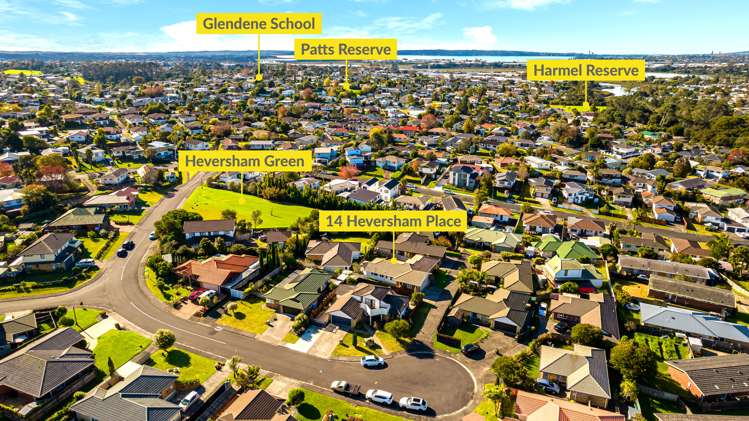 14 Heversham Place Glendene_30