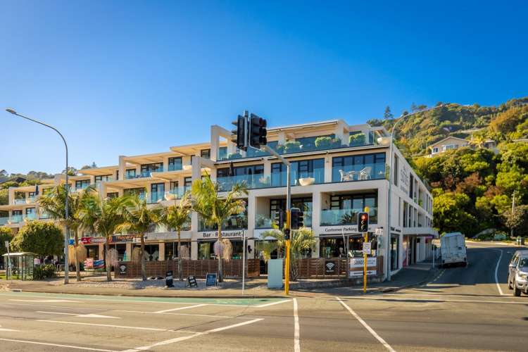 Apt 203, The Sands, Bisley Avenue_0