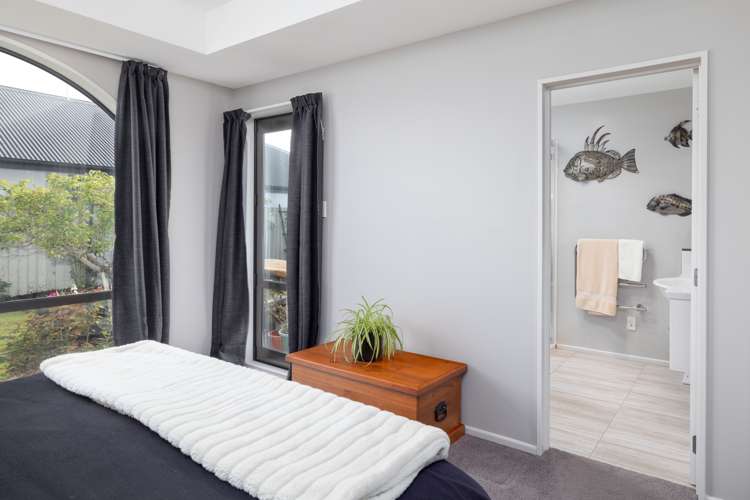 36 Shearwater Drive Woolston_11