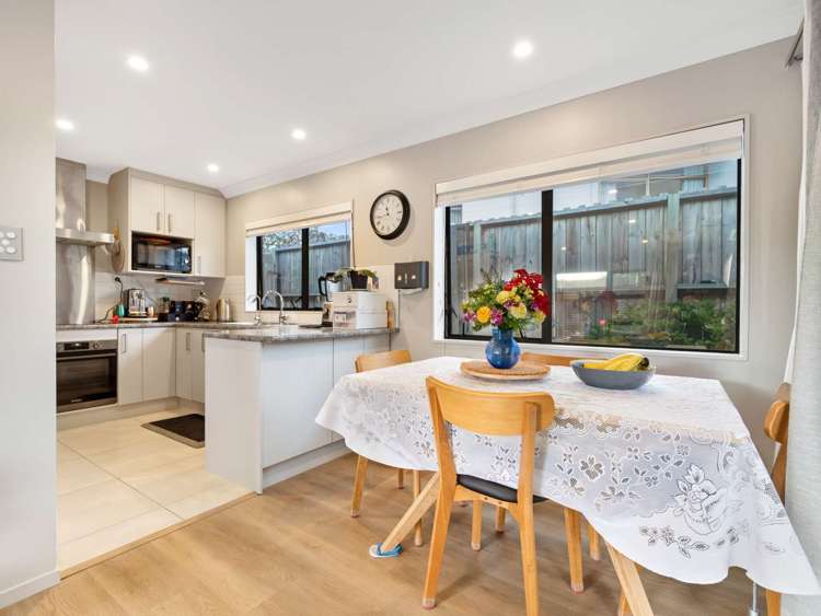 42 Bodi Place Te Atatu South_12