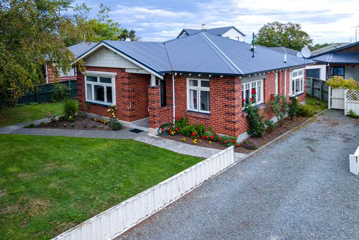 The most viewed property on OneRoof in the last 30 days is this resort-like home at 13 Acmena Lane, in Pakuranga, Auckland. Photo / Supplied