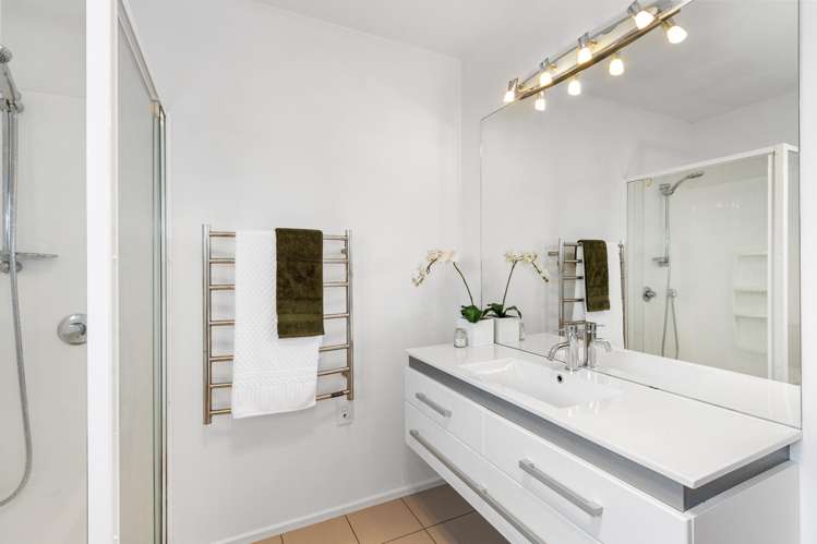 29 Cotswold Avenue Bishopdale_17