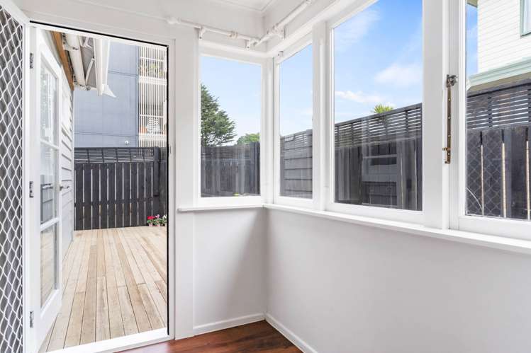 3 Waiohua Road Greenlane_13