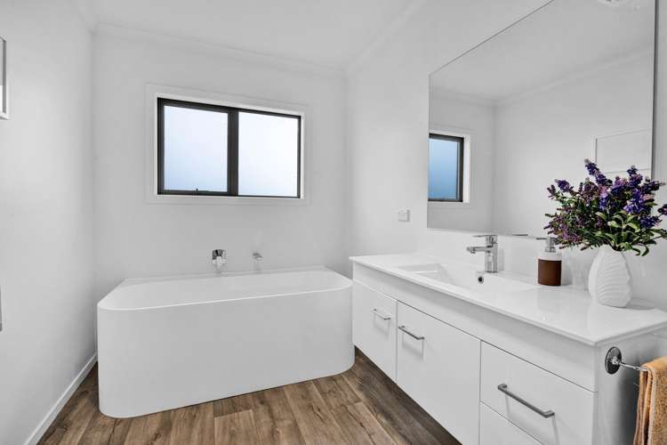 7 Mercade Close Stratford_12