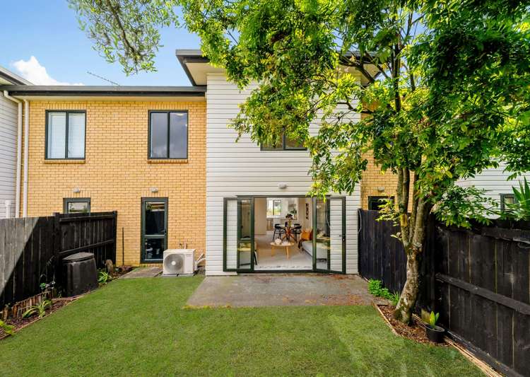 4 Barnea Circle Glen Eden_1