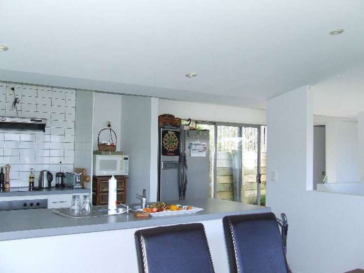 75 Chartwell Drive Crofton Downs_21