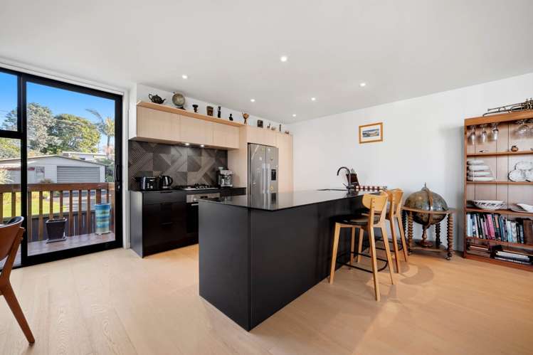 174A Archers Road Glenfield_9