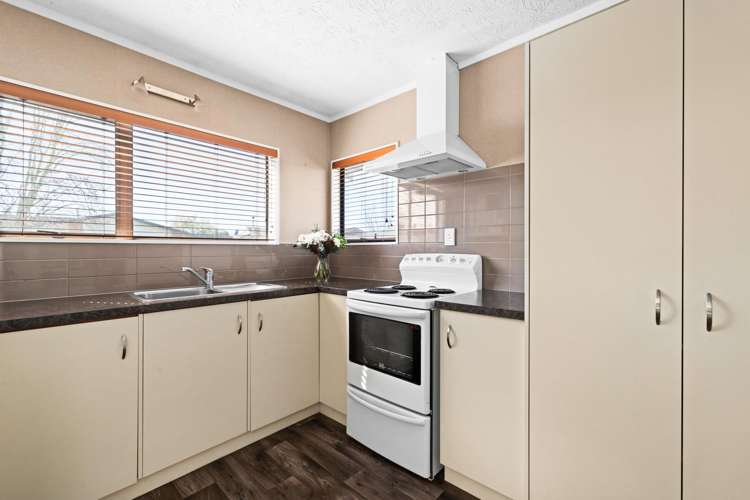 52 Hetley Crescent Taradale_1