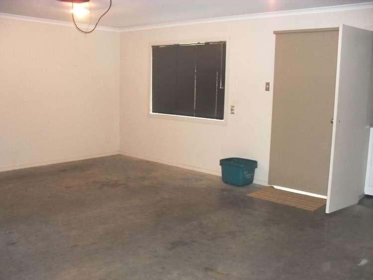 31b Enderley Avenue Enderley_8