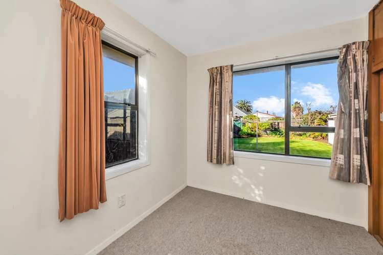 31 Steele Street Hornby_13