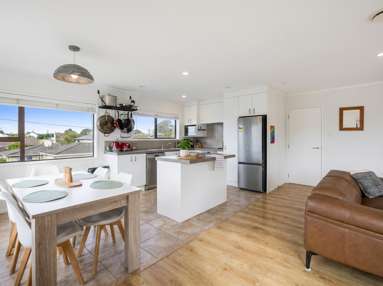 23C Riverside Road_3