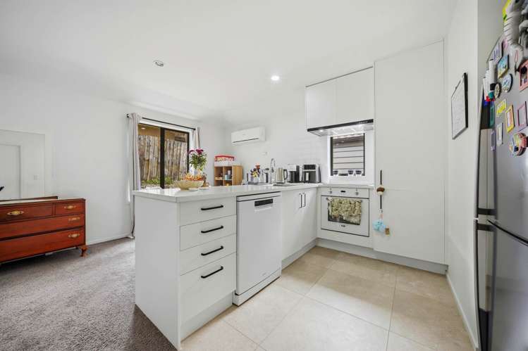 2/36 John Jennings Drive_3