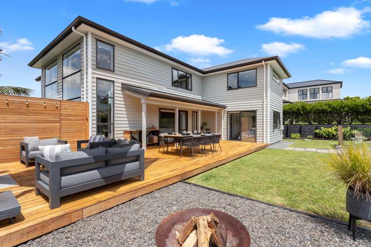 15 William Blake Way Riverhead_16