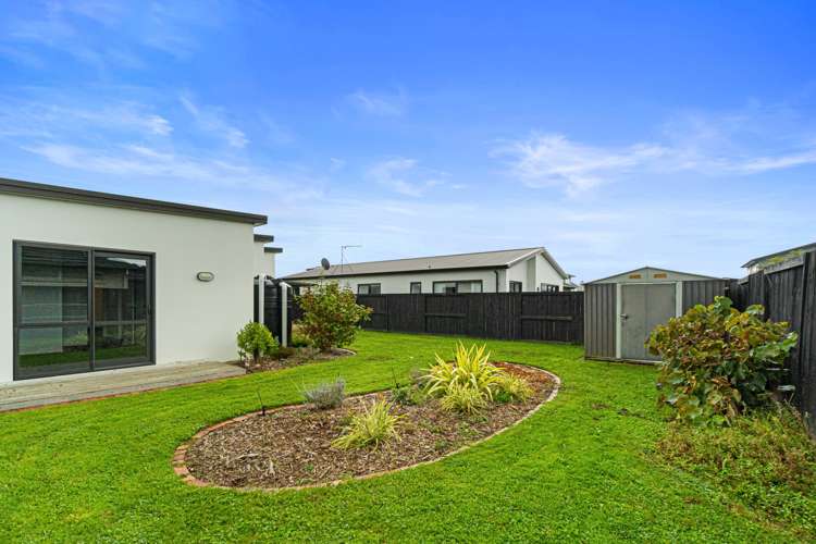 32 Probert Crescent Chartwell_12