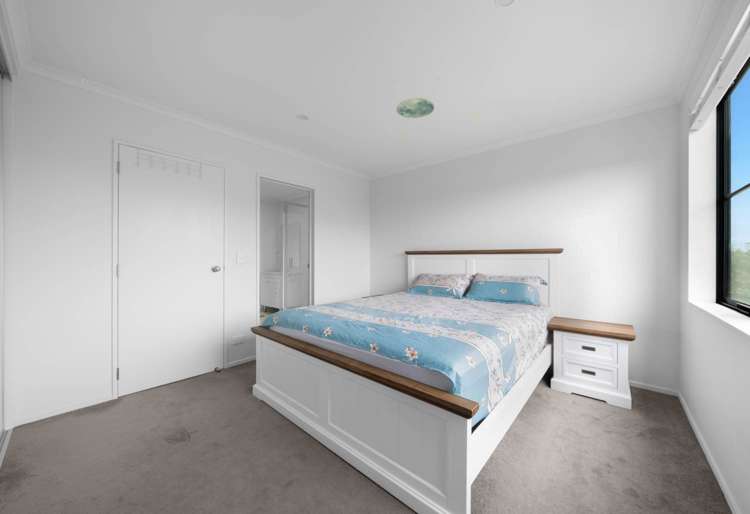 43 Saddleback Crescent Papakura_7