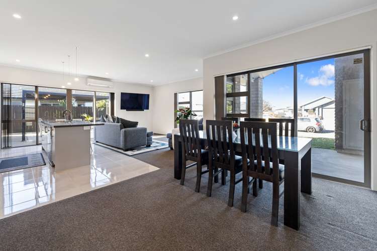 32 Rainey Crescent Papamoa_22