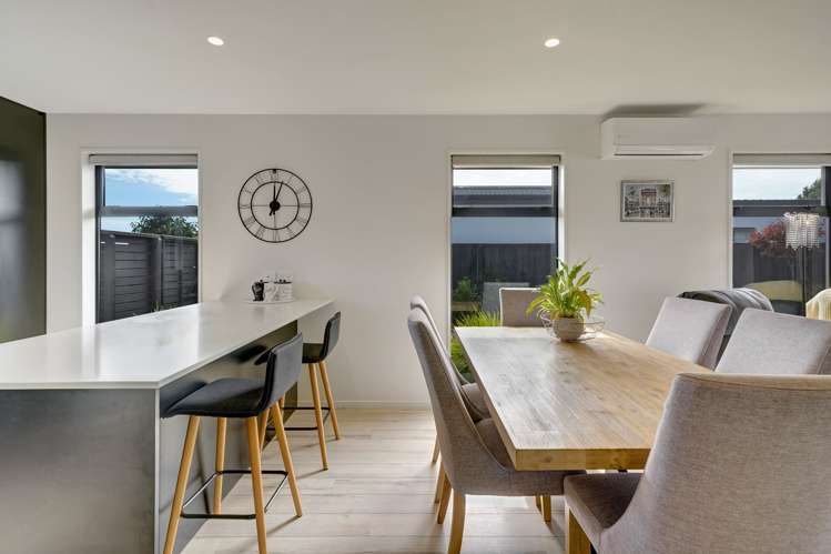 32 Shrimpton Avenue Woodend_5