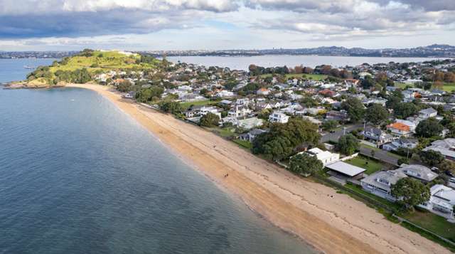 Liquid gold: Auckland’s waterfront properties have second highest premiums in the world