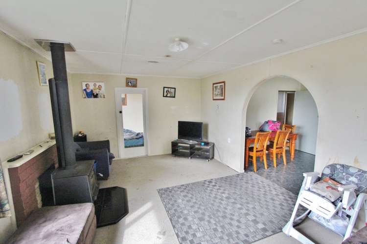 8 Lomond Avenue Tokoroa_2