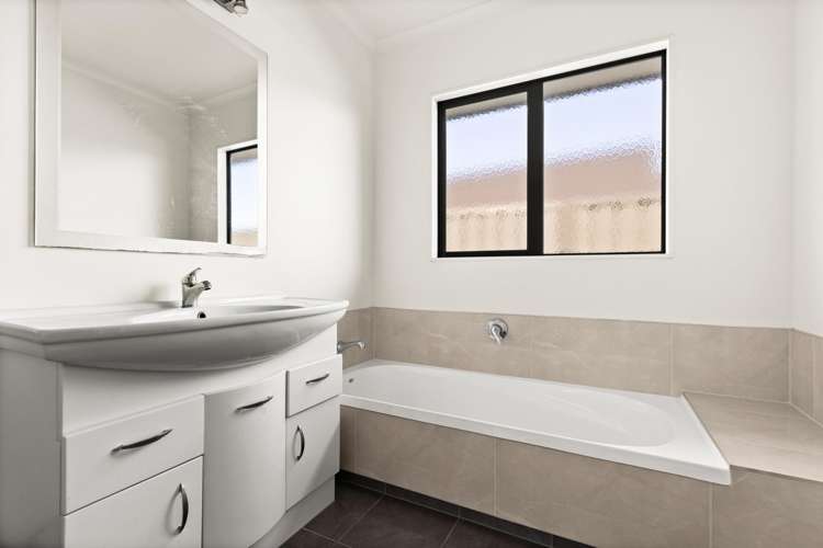 21 Mcnaughton Place Onekawa_13