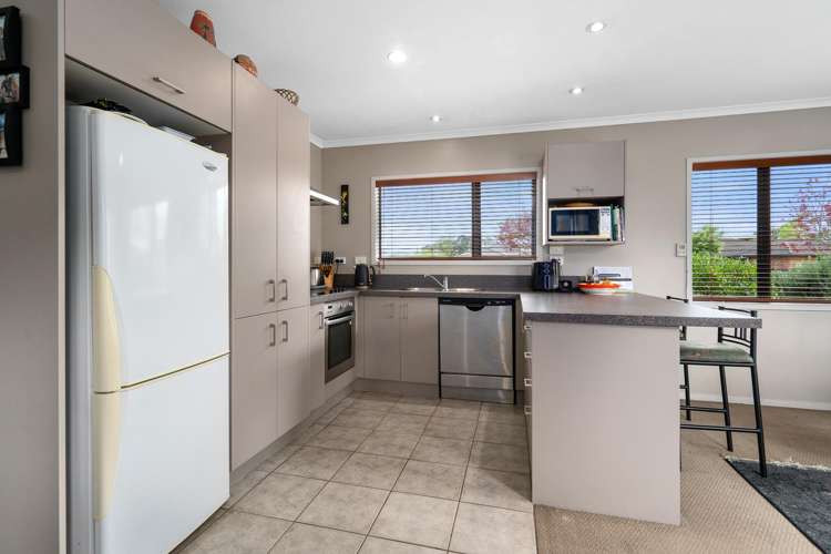 8 Grace Avenue Cambridge_5