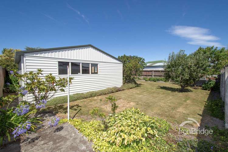 3 Frensham Crescent Woolston_15