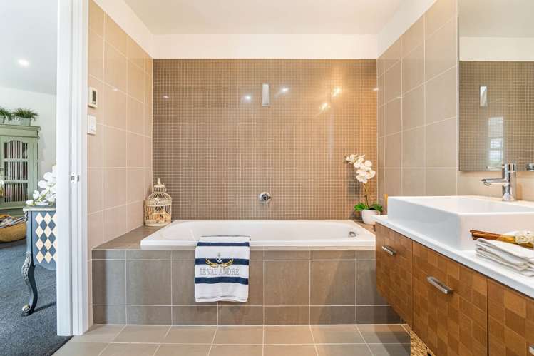 4 Little Compton Mews Snells Beach_12