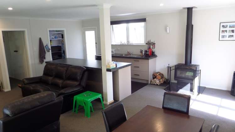 45f Brandon Street Featherston_5