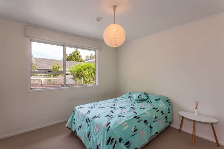 15 The Grove Titirangi_14