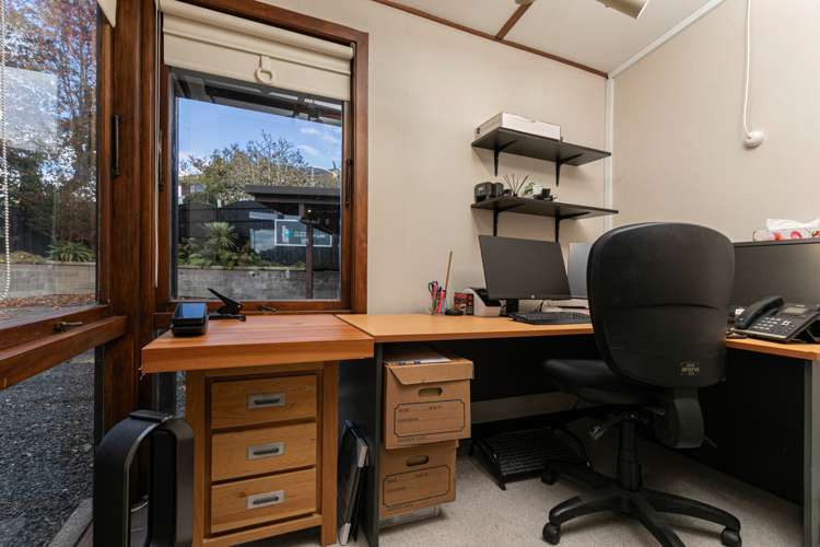 15 Fairlea Road Te Atatu South_10