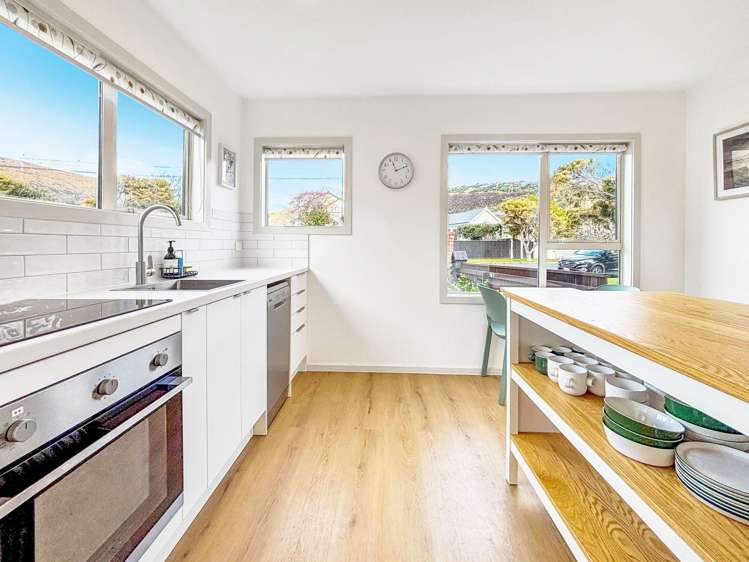 91A Nayland St Sumner_5